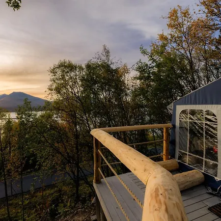Eira Glamping - Romantic, Ocean View, Fire Pit Campingplasser 5*