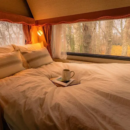 Campsite Eira Glamping - Romantic, Ocean View, Fire Pit 5*