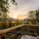 אתר קמפינג Eira Glamping - Romantic, Ocean View, Fire Pit