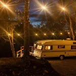 אתר קמפינג Eira Glamping - Romantic, Ocean View, Fire Pit Stornes