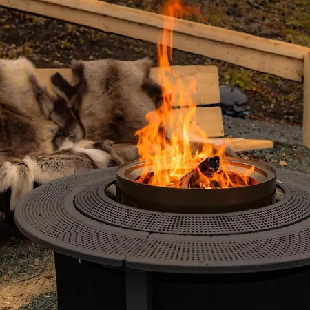Eira Glamping - Romantic, Ocean View, Fire Pit 5* Stornes