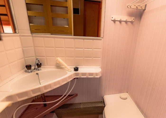 Kemping Eira Glamping - Romantic, Ocean View, Fire Pit 5*